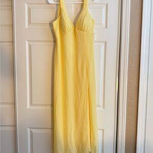 Elegant Yellow Nightgown